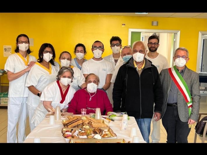 Dopo 44 insieme si sposano in ospedale a Modena