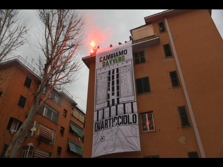 Fuochi artificio al corteo Quarticciolo, 'siamo migliaia'