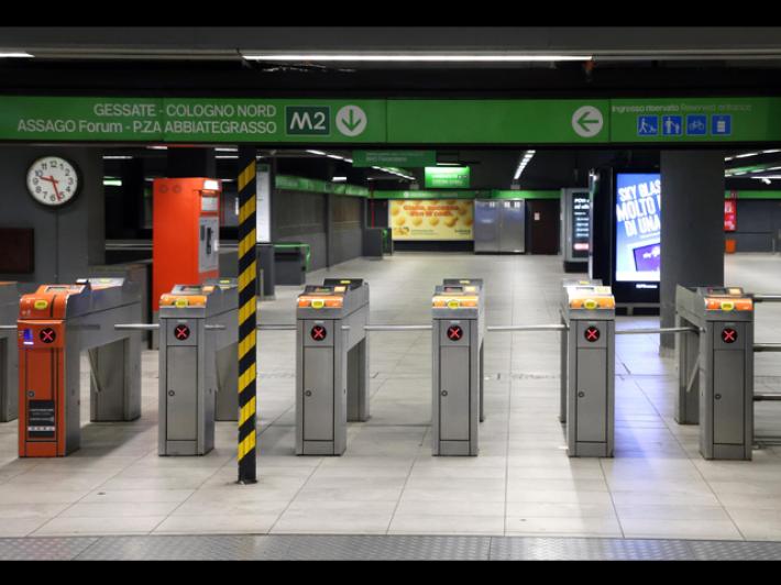 Allarme scomparsa bimbo nel Milanese, era andato in metro da zia