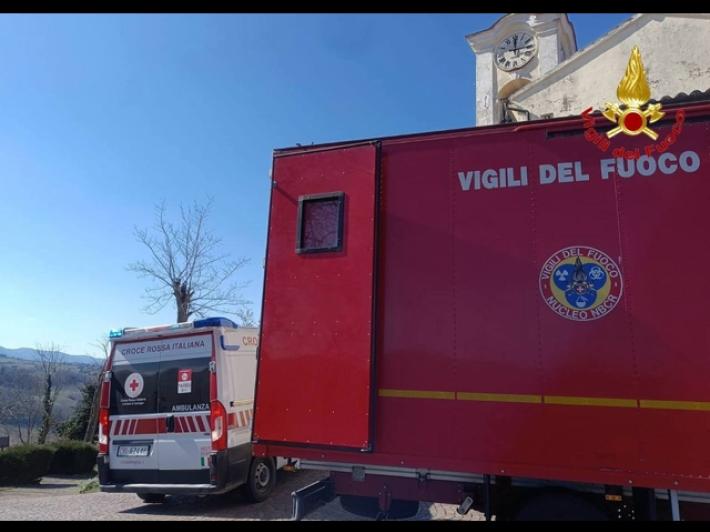 Una ventina di fedeli intossicati a messa nel Pavese