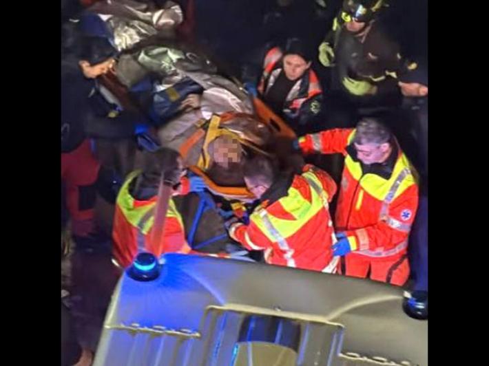 Crollo Bari, 74enne ricoverata in rianimazione ma cosciente