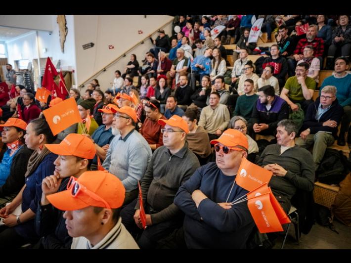 Trump a groenlandesi, 'pronti ad accogliervi negli Usa'