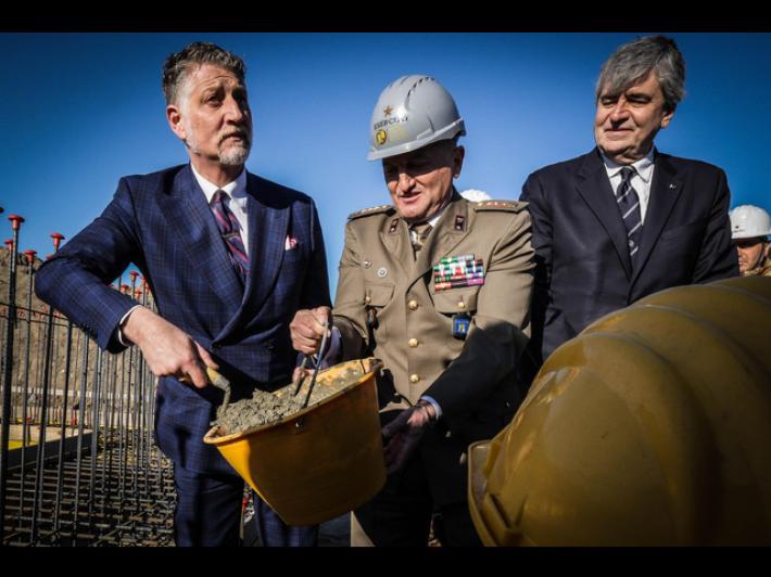 Giuli, "prima pietra auditorium per una nuova Caivano"