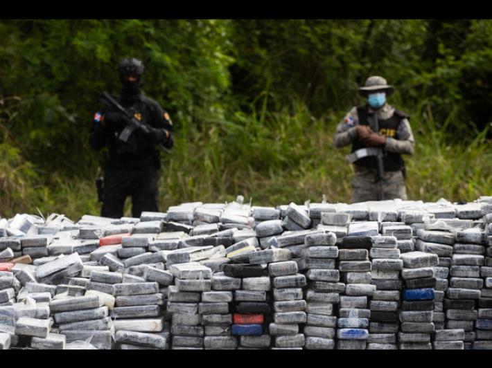 Portogallo sequestra sottomarino con tonnellate di cocaina