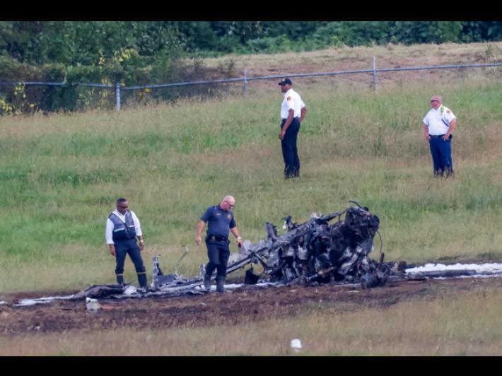 Piccolo aereo con due persone a bordo cade in Stato di New York