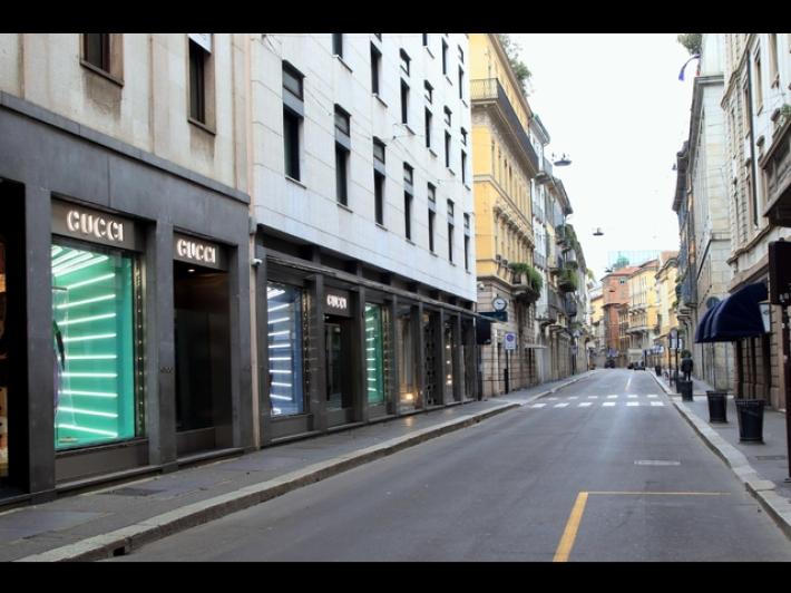 A Milano da met&agrave; maggio al via ztl Quadrilatero della moda