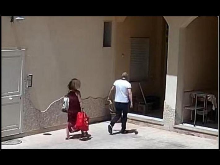 Aiut&ograve; Messina Denaro, insegnante si difende davanti al Gip