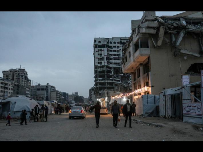 Idf, 'uccisi un soldato e un agente negli scontri a Gaza'