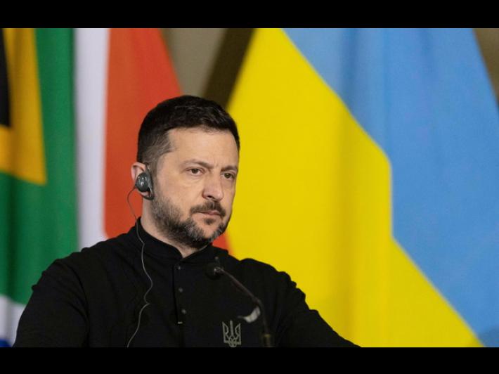 Trump, 'penso che Zelensky sia pronto a cedere la Crimea'