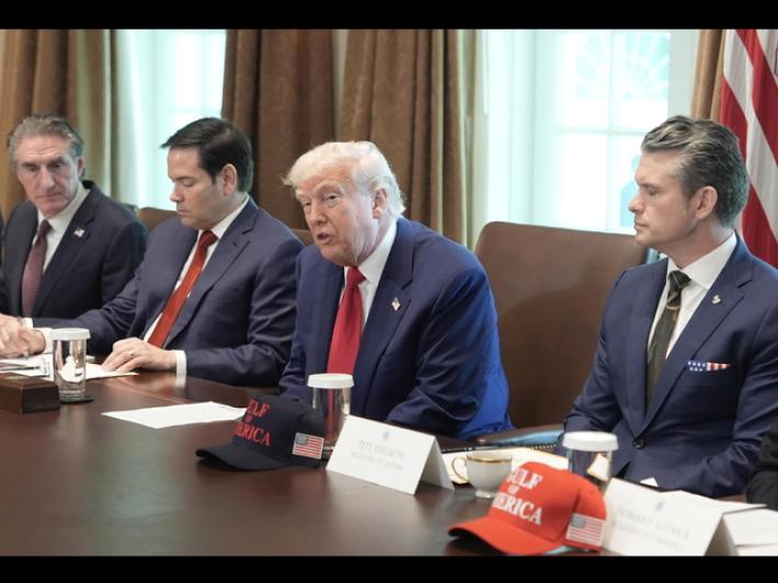 Trump, 'Carney a breve alla Casa Bianca'