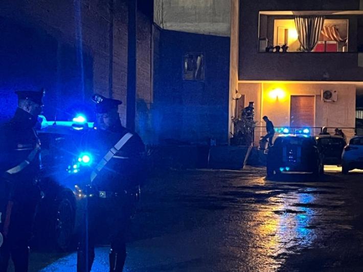 'Ha ucciso mamma', bimba chiama il 118 e fa arrestare il padre