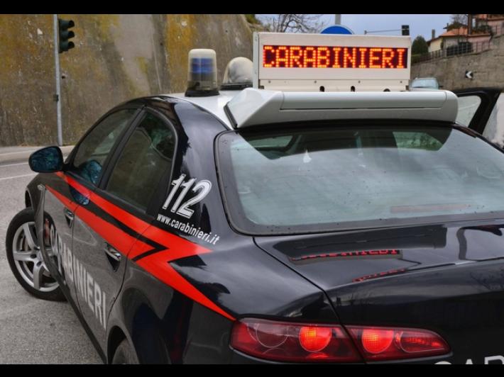 Teneva il cadavere della madre in garage per continuare a riscuotere la pensione