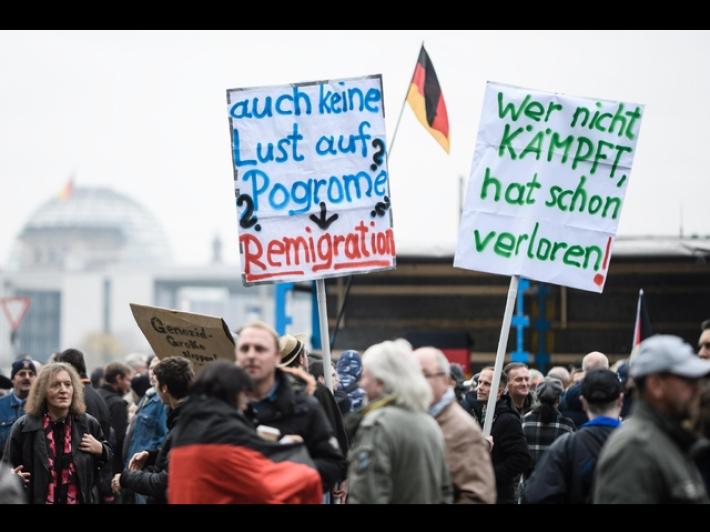 Remigration Summit, anticipato a stamattina a Gallarate il raduno dell'ultradestra