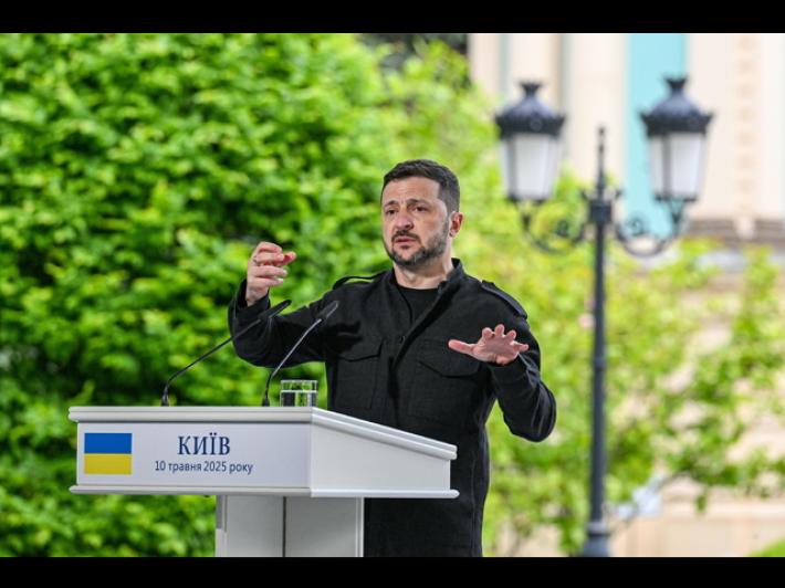 Zelensky, 'aspetto Putin in Turchia gioved&igrave;, basta scuse'