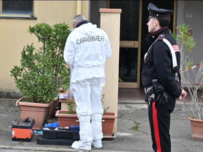 Donna morta in villino a Fregene, non escluso l'omicidio