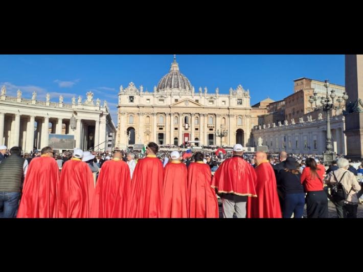 Papa: gi&agrave; 10mila persone a San Pietro per insediamento