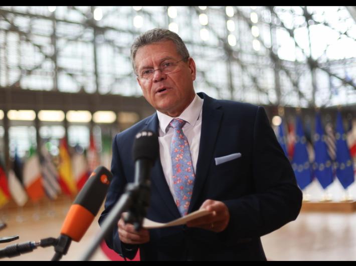 L'Ue verso tassa di 2 euro per i pacchi piccoli in entrata