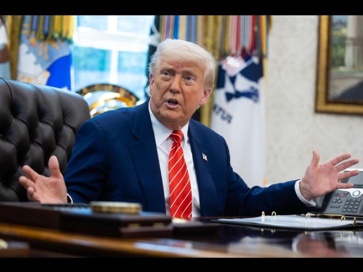 Trump raddoppia i dazi sull'acciaio al 50%