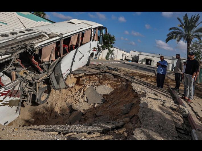 E' morto il padre di Adam, nell'attacco, che aveva colpito l'abitazione della famiglia, erano morti nove figli