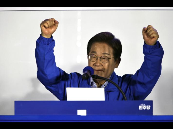 Aperti i seggi in Corea del Sud per le elezioni presidenziali