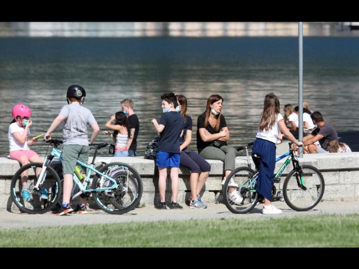"Lavori in corso", Comune paga ragazzi per la cura del verde
