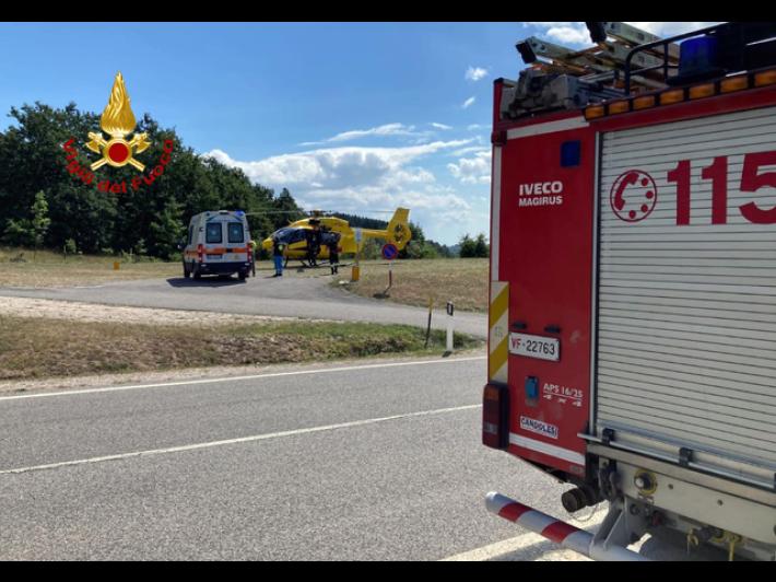 Muore colpito da pezzo schizzato in manovre escavatore