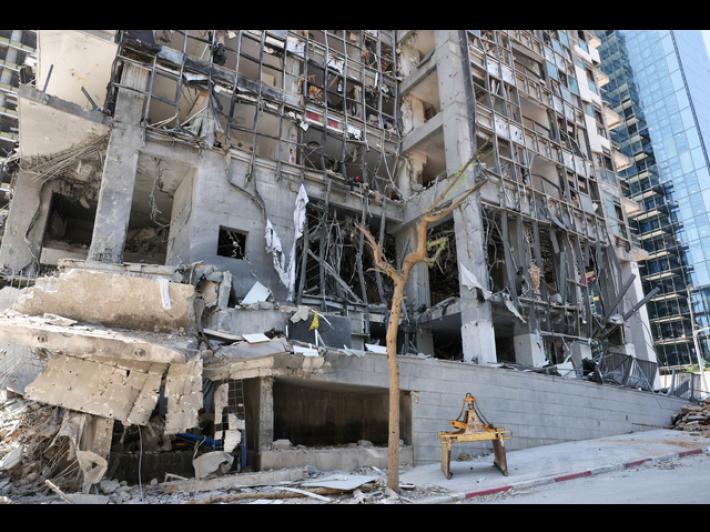 L'Iran riapre lo spazio aereo in tutto il Paese