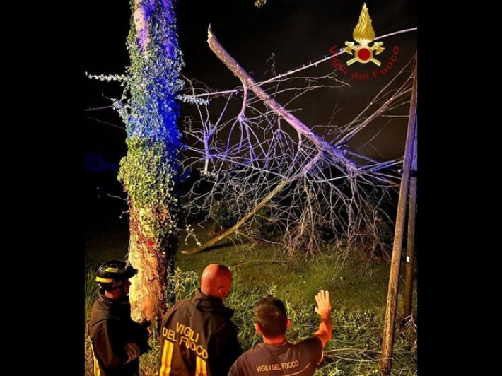 Maltempo in Veneto, torna a muoversi la frana in Cadore