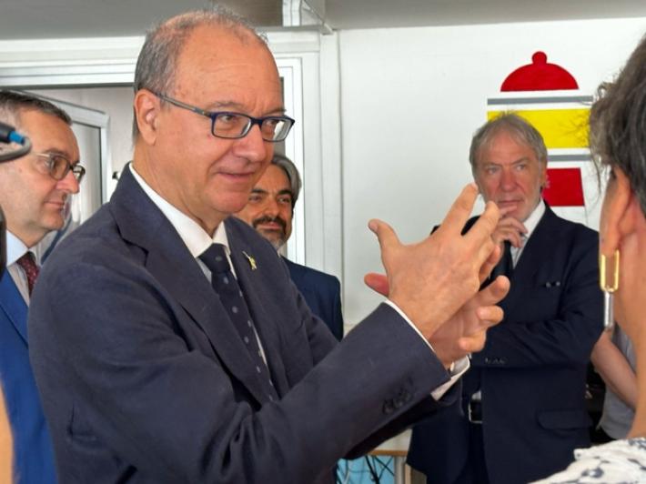 Il ministro Valditara: "Chi boicotta l'orale della maturit&agrave; sar&agrave; bocciato"