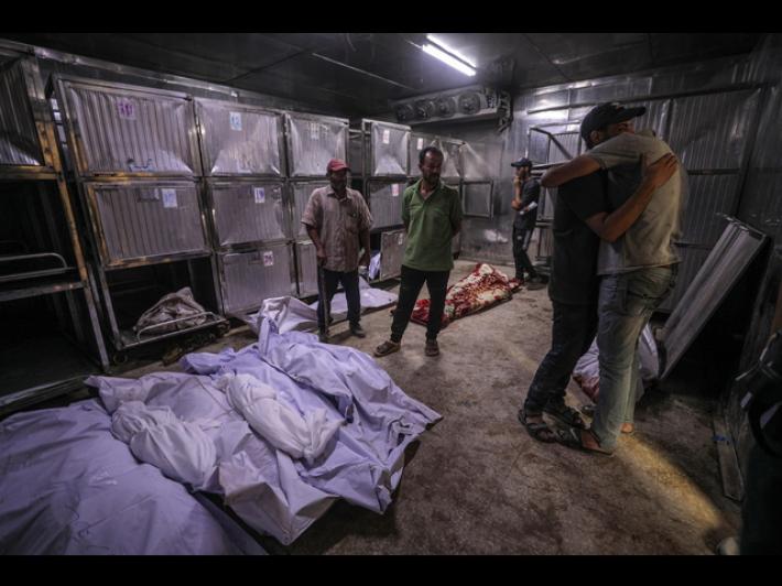 Al Jazeera, 30 morti dall'alba a Gaza, 'droni pieni di chiodi'