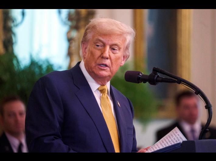 Trump chiede la divulgazione dei file di Epstein