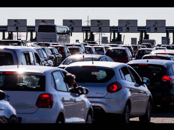 L'esodo nel caldo, un week end da bollino rosso