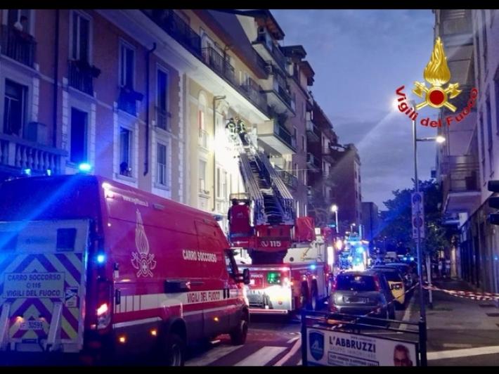 Incendio a Sesto San Giovanni, la vittima &egrave; un 20enne: forse &egrave; stato ucciso