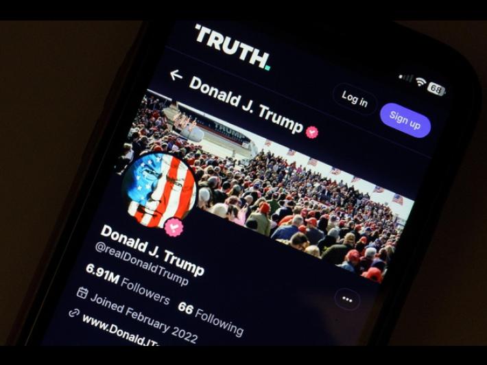 Gli Usa contro l'Ue, censura orwelliana sui social