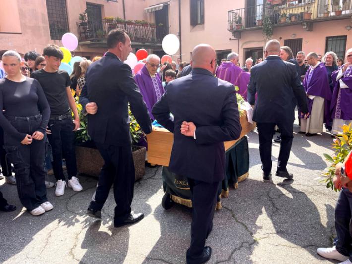 Maestra morta sul pullman, arrestato l'autista