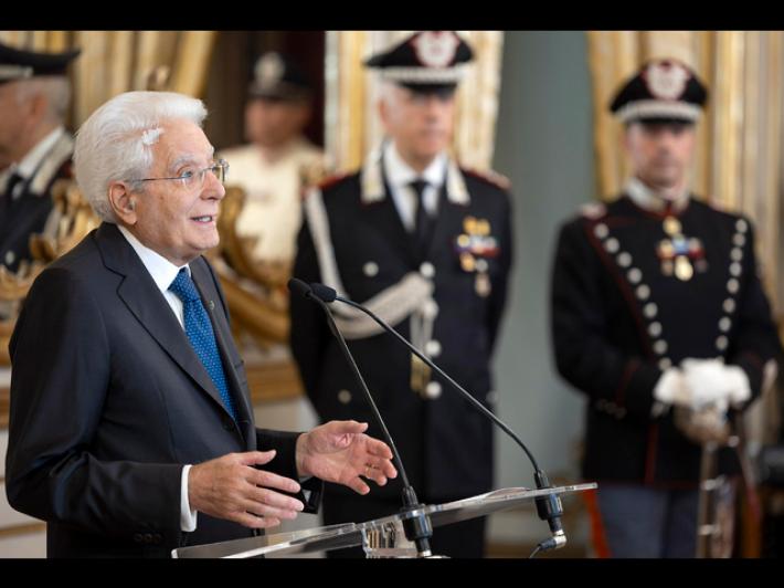 Mattarella, abbiamo bisogno di costruttori di pace