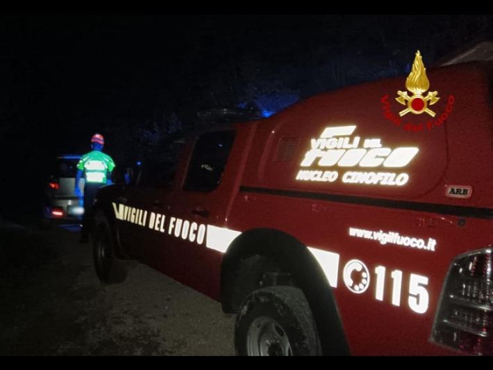 Soccorre amico in difficolt&agrave; con l'auto poi viene trovato morto