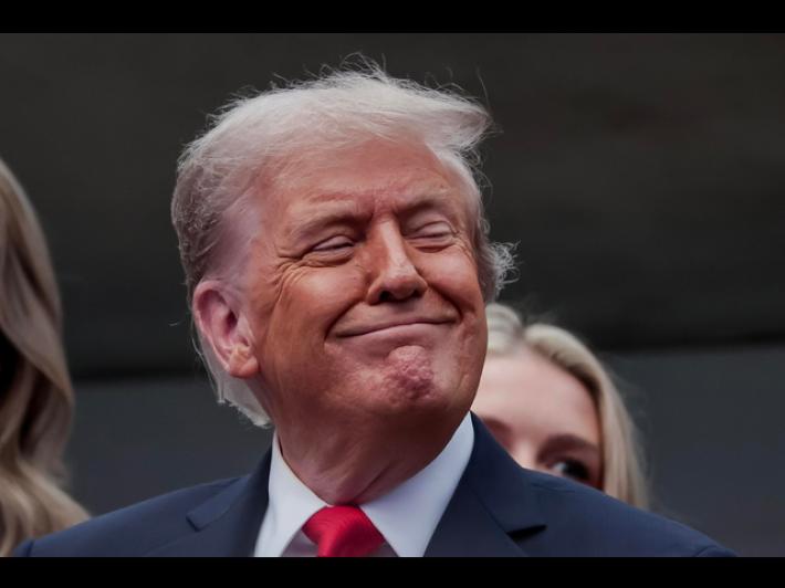 'Il 57% degli americani boccia Trump', il sondaggio Nbc