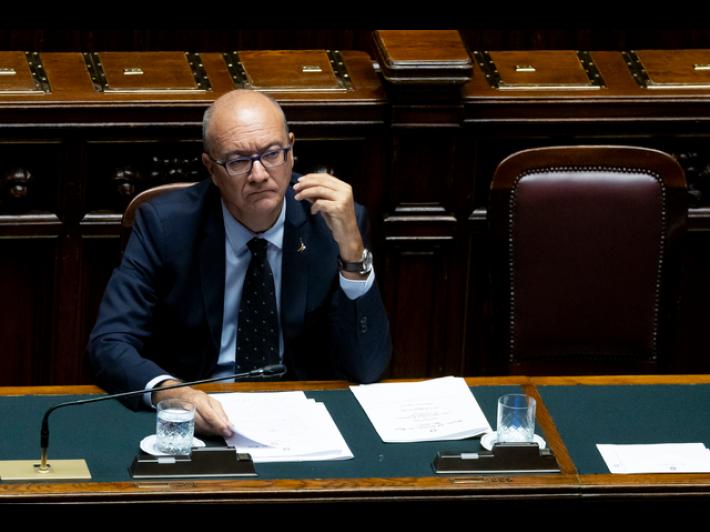 Valditara, dolore per quindicenne morto, subito ispezioni