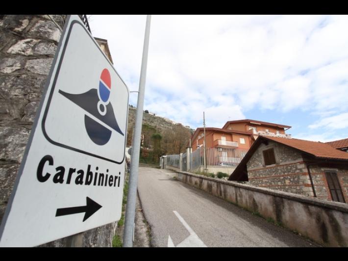 Quindicenne suicida, verifiche su scuola e compagni