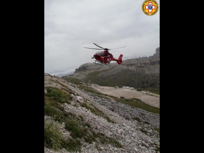 Guida alpina precipita dalla Cima Grappa e perde la vita