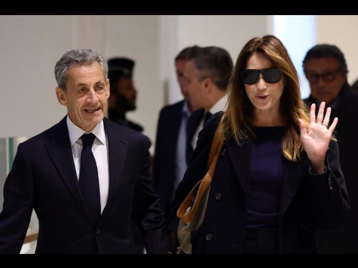 Sarkozy condannato a 5 anni di carcere