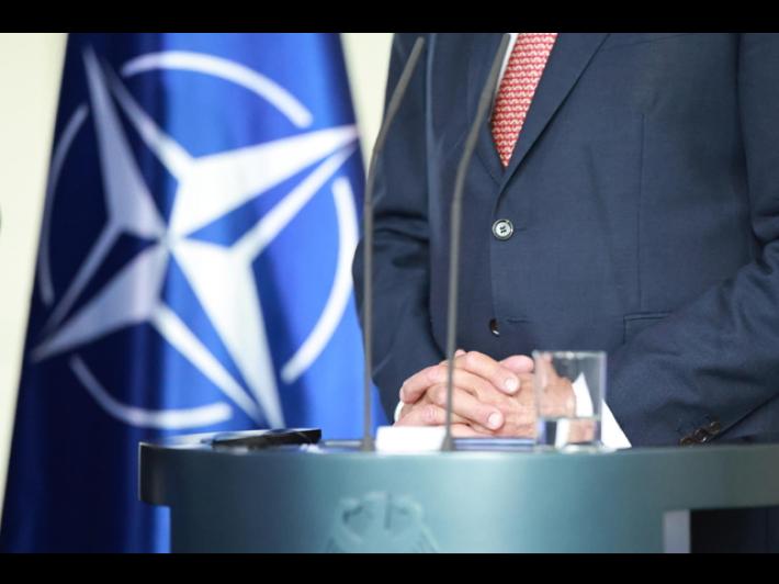 I caccia Nato intercettano 5 jet russi vicino alla Danimarca