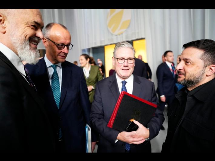 Merz, convergenza su asset russi, Putin non ci sottovaluti