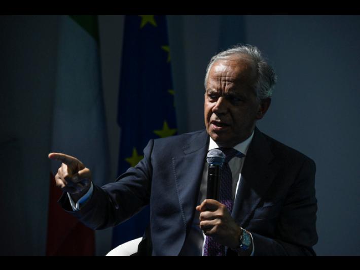 Piantedosi, 'in fortissimo aumento gli atti di antisemitismo'