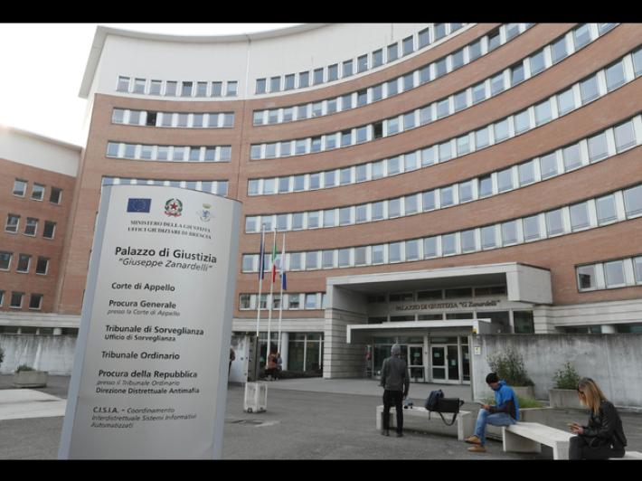 Uccise il marito, ergastolo annullato in appello