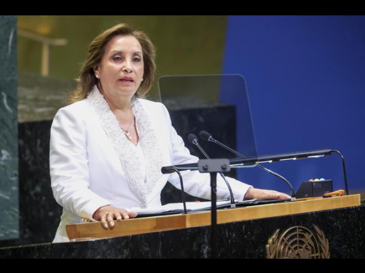 Parlamento Per&ugrave; approva via libera a impeachment Boluarte