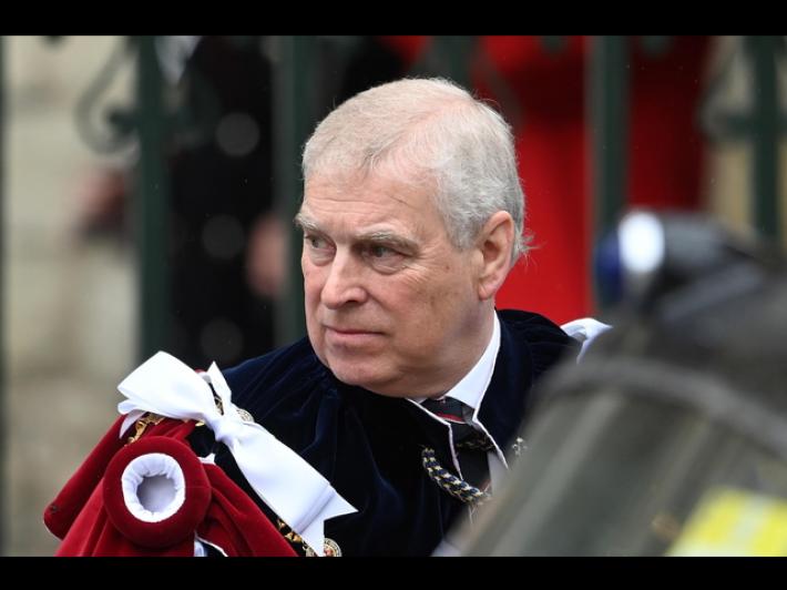 Nuove rivelazioni su Epstein, 'Andrea rischia il titolo di duca'