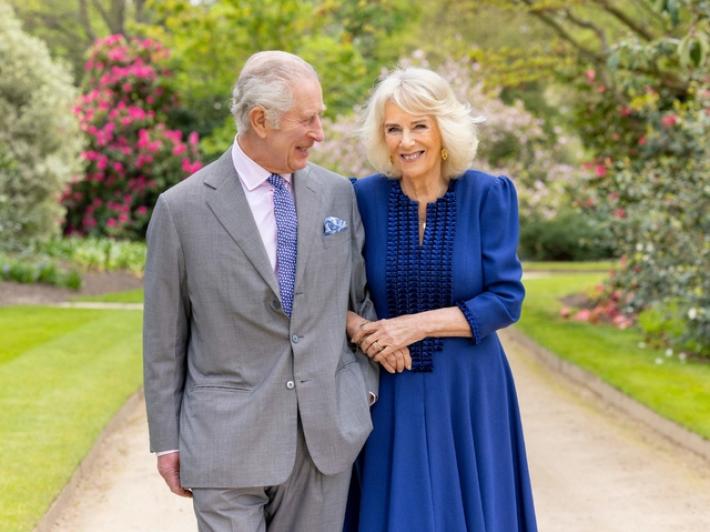 I reali Carlo e Camilla il 23 ottobre in Vaticano
