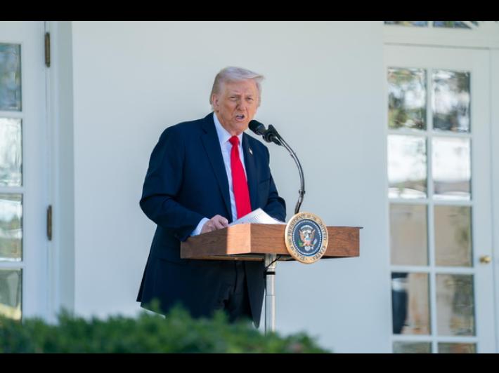 'Trump chiede a Giustizia 230 mln per cause contro di lui'